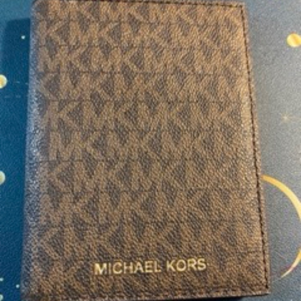 Michael Kors Passport Wallet